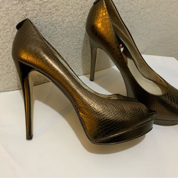 Michael Kors Peep Toe Platform Heels Pumps Shoes 10M - Picture 3 of 10